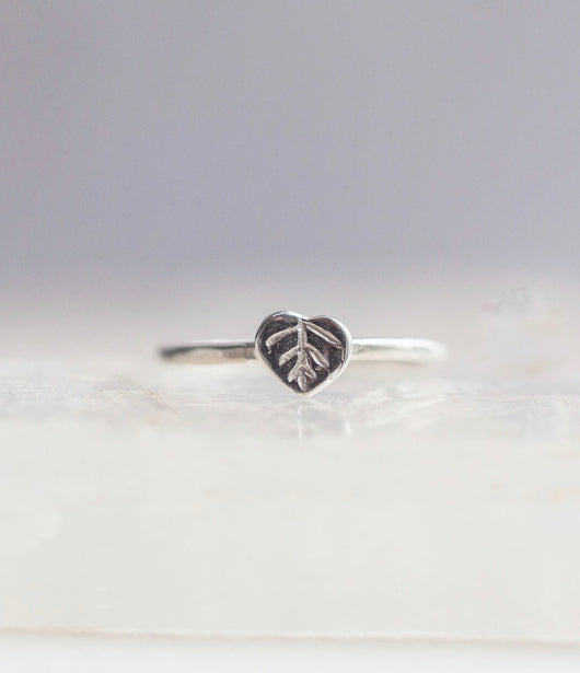 Bristol and Cole Aspen Leaf Silver Ring