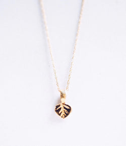 Bristol and Cole X-Small Aspen Leaf Gold Necklace