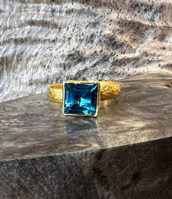 Ara 24k Square Blue Topaz Ring