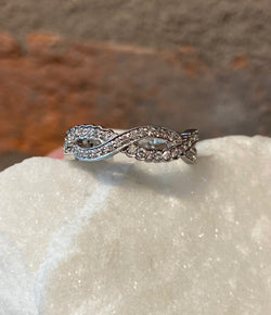 Sethi Couture White Gold and White Diamond Scallop Band
